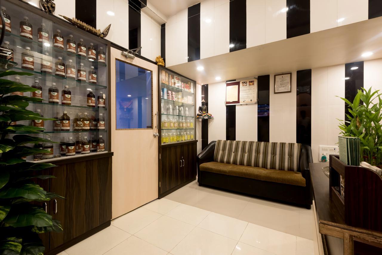 Hotel Khandesh Residency Panvel Exteriör bild